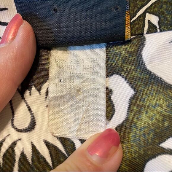 ODO Men’s Hawaiian Floral Button Down Shirt - Picture 5 of 10